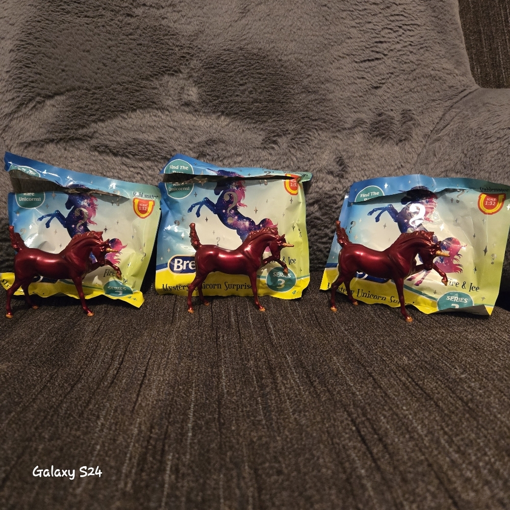 Breyer Stablemate Unicorn Grab Bag Series 3 Luminous
